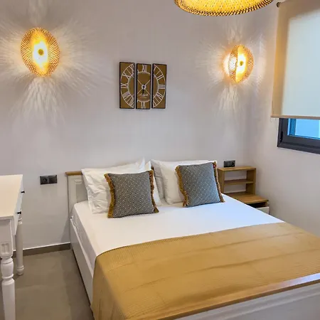 Domus F Apartment