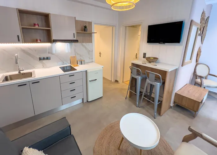 Domus F * Limenas (Thasos)